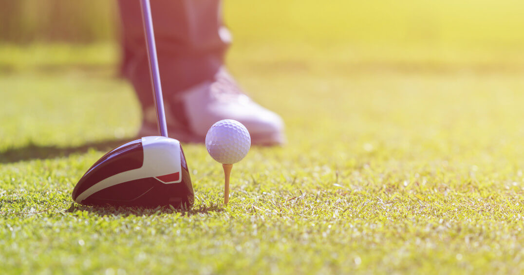 Campo de golf em condomínio que entrega bem estar